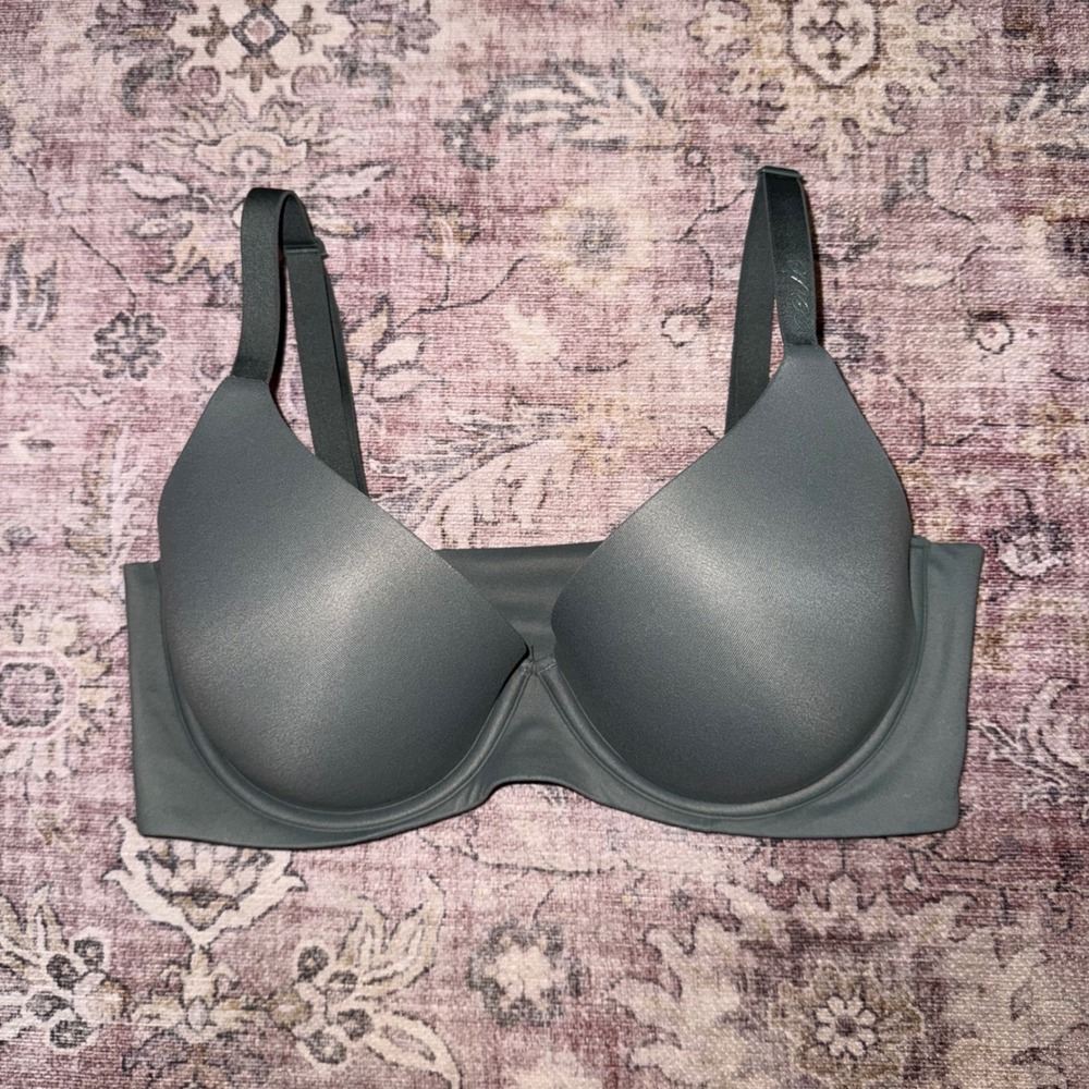 Aerie Smoothez Plunge Bra Dark Green Underwire Lightly Lined Seamless Size 34D
